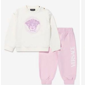 COPY - VERSACE
Baby Girls Medusa Tracksuit